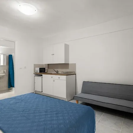 Nikolas Apartments Stoupa Lévktron Exterior foto