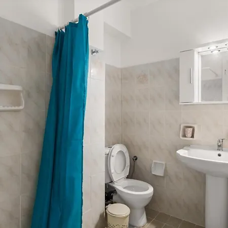 Nikolas Apartments Stoupa Lévktron Exterior foto